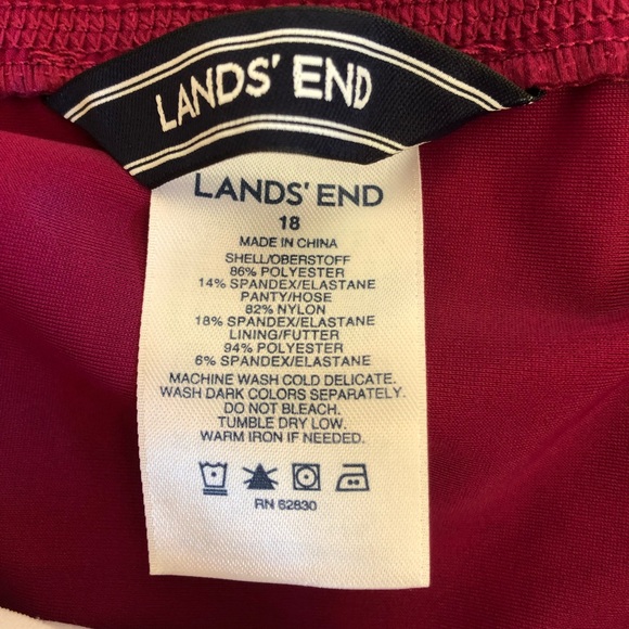 Lands’ End Women’s Swim Shorts - Picture 3 of 8